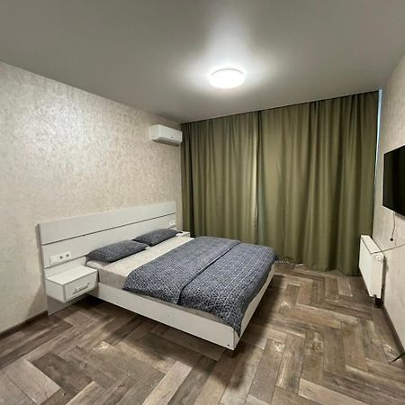 Новобудова, Vip Апартаменти, Залізничний Вокзал. Тц Україна Kiev Esterno foto